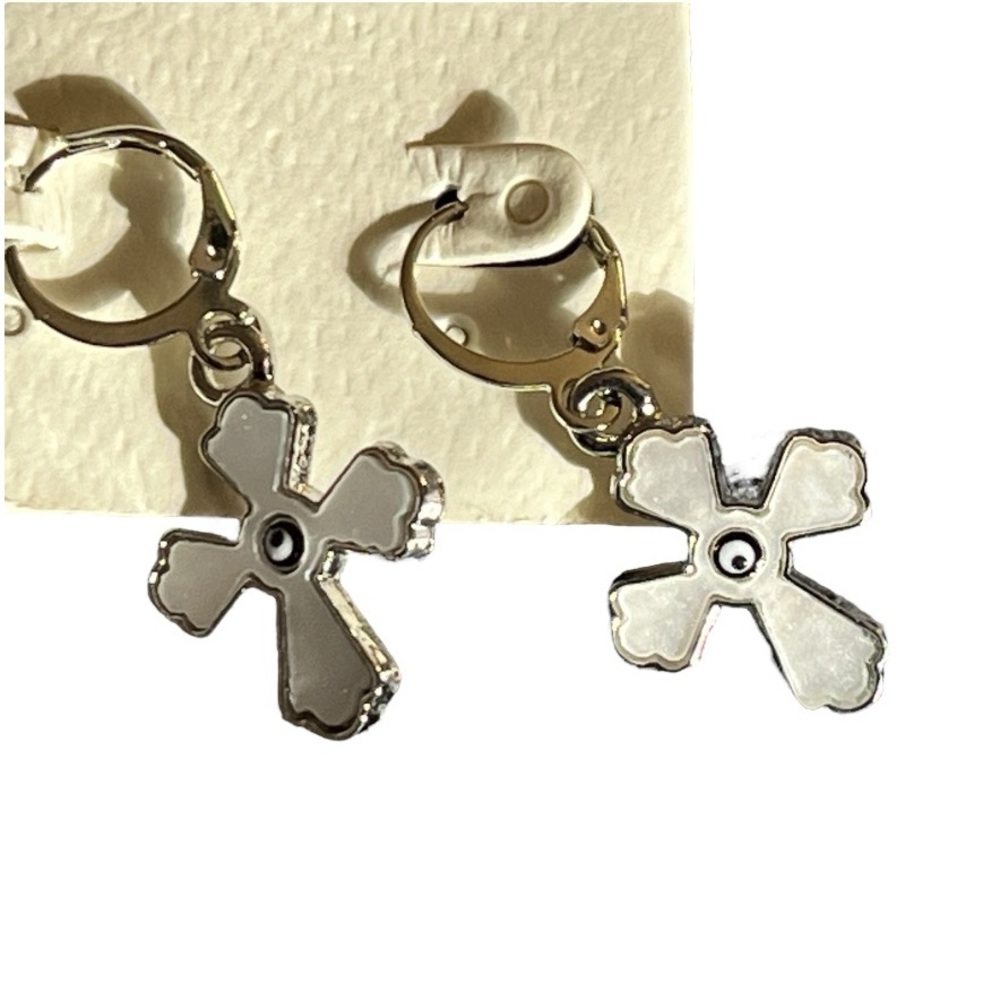 •White Cross Evil Eye 🧿 Dangle Earrings• - Picture 3 of 5